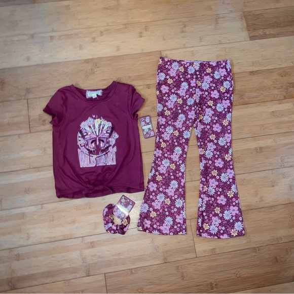NWT Girls Size 6 Burgundy “Wild Heart” Floral Outfit - Tee Top & Flare Pants - Picture 1 of 2